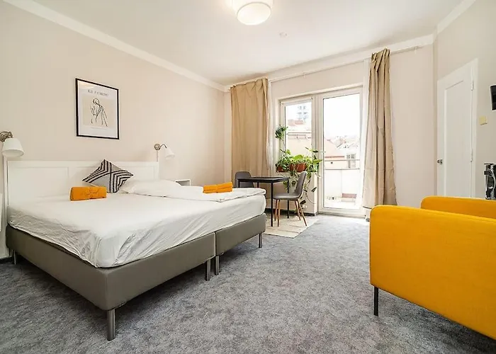 Cosy With Terrace By Tram Prag